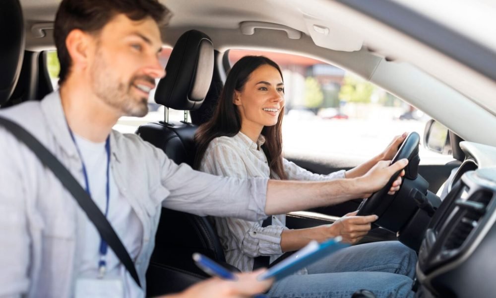 Driving-Instructor-Career-Growth-1536x858